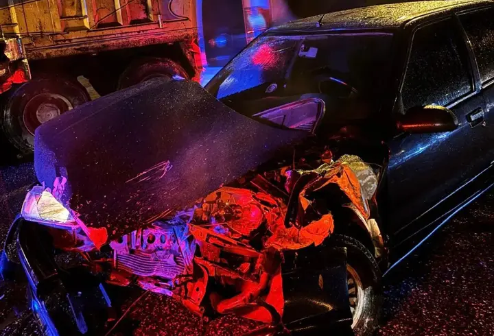 Ordu’da kamyona arkadan çarpan otomobildeki 2 kişi yaralandı