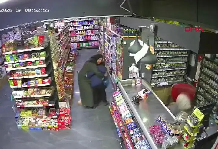Van'daki 5,2'lik deprem kamerada