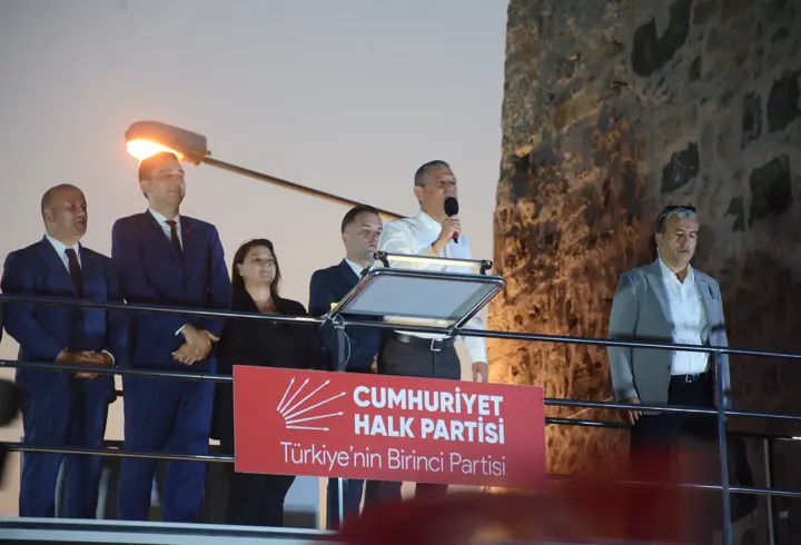 Özel: Dünyanın en pahalı ve yavaş internetini kullanıyoruz 