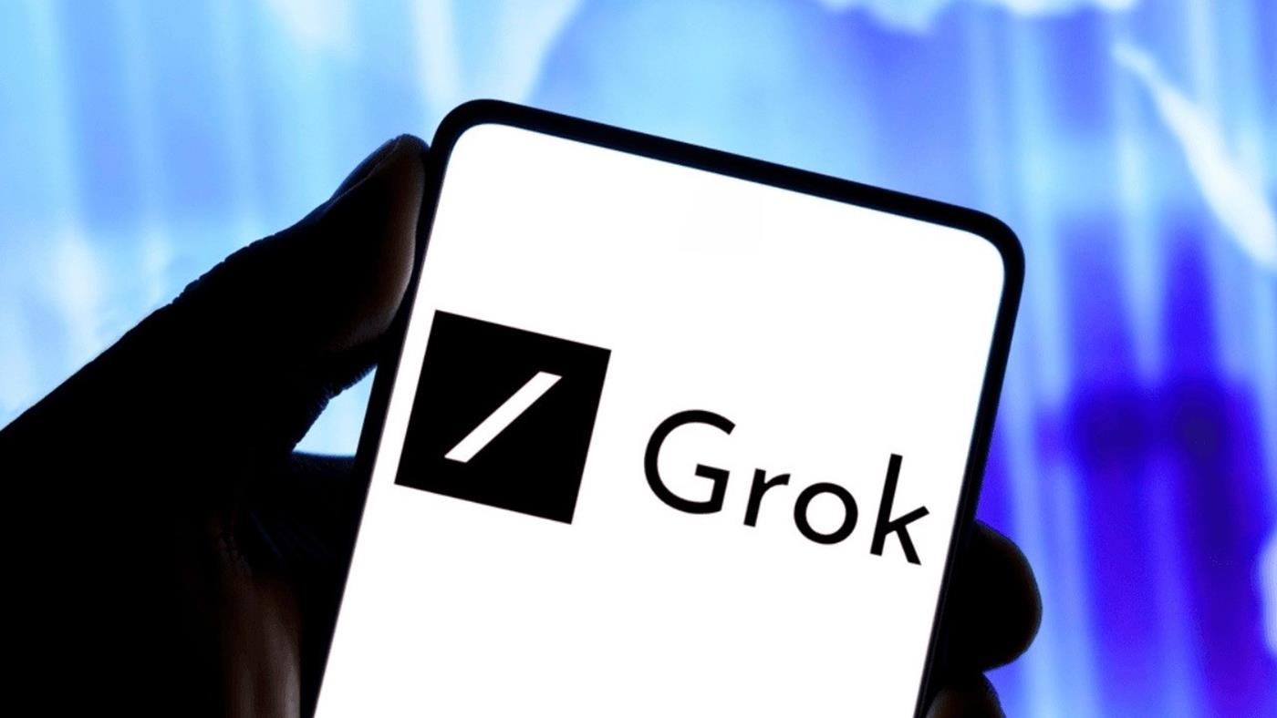 Elon Musk duyurdu: Grok'un yanıtlarına reklam eklenecek