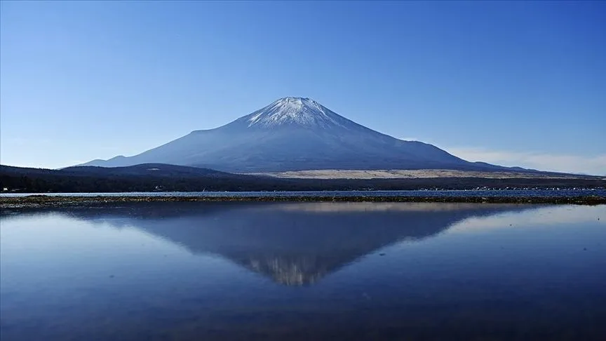 Japonya'da üniversite öğrencisi, bir haftada iki kez Fuji Dağı'ndan kurtarıldı