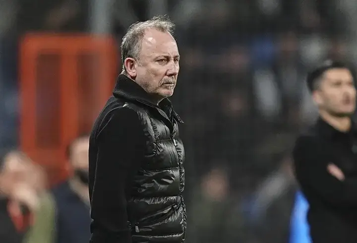 Sergen Yalçın: Beşiktaş ciddi değişimin ilk bölümünü yaşadı