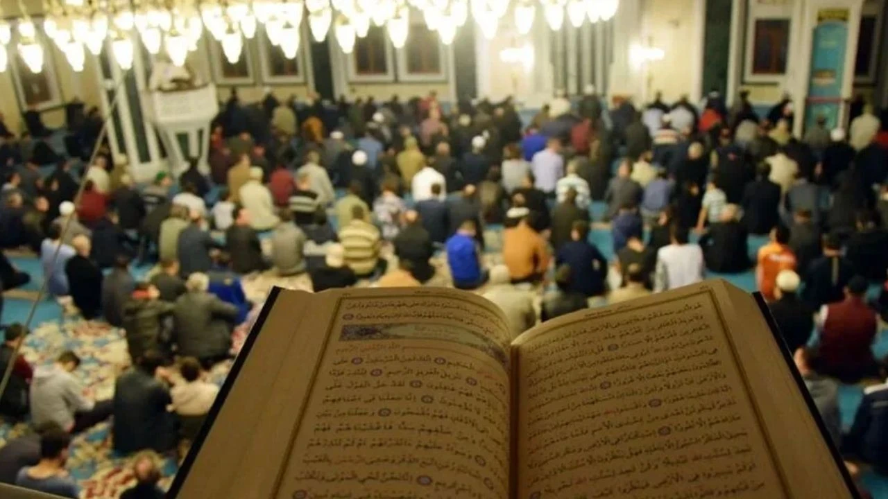 Bugün kandil mi? Mevlid Kandili bugün mü, ne zaman?