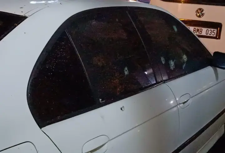Bursa’da park halindeki otomobile ateş açan şüpheli mezarlıkta yakalandı