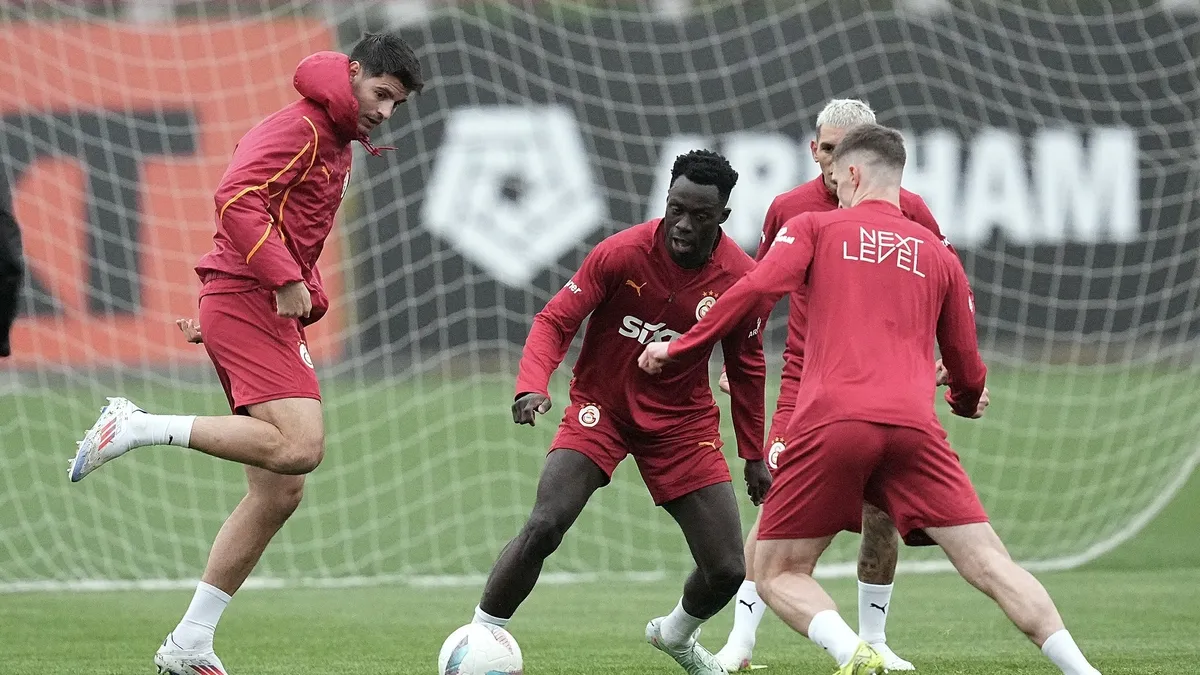 Galatasaray'da Fenerbahçe maçı hazırlıkları tamam!