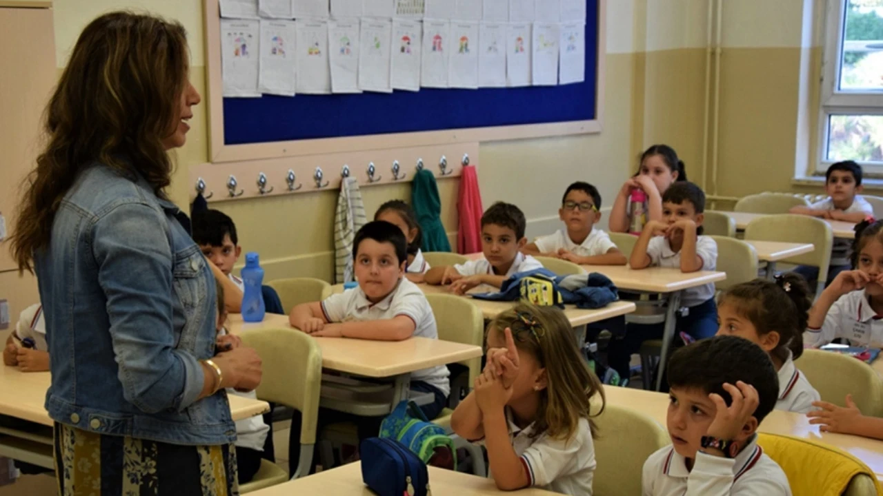 15 bin sözleşmeli öğretmenlik tercihleri ne zaman başlıyor? İşte MEB'in belirlediği başvuru tarihi...