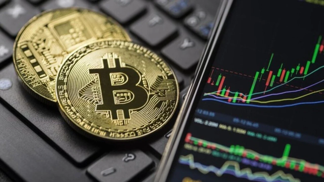 Bitcoin haftaya düşüşle başladı: Kripto varlıklarda büyük kayıp