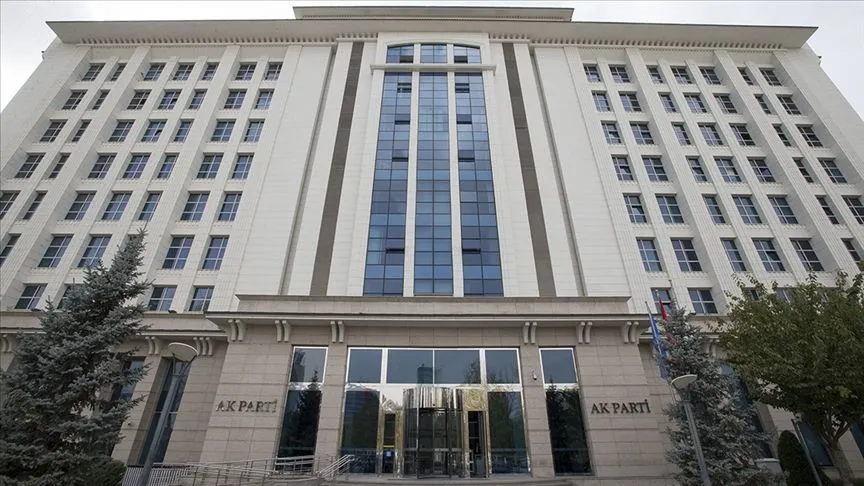 AK Parti Genel Başkan yardımcılarından CHP Genel Başkanı Özel'e tepki