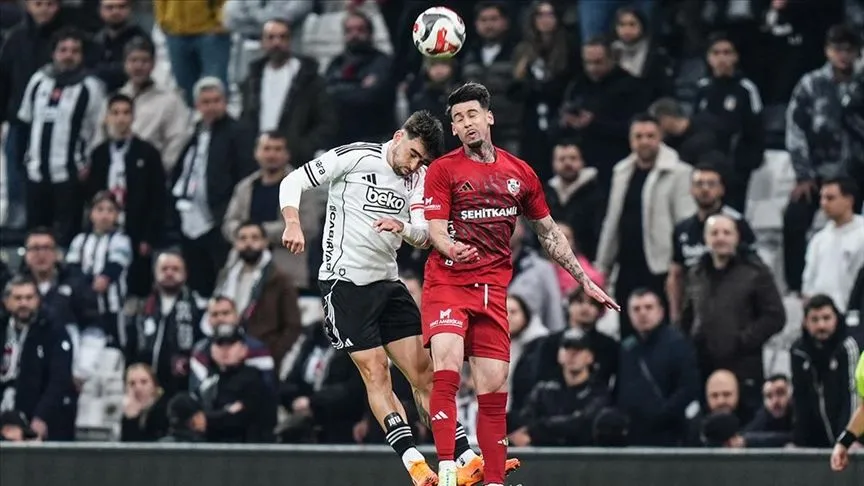 Beşiktaş-Gaziantep FK maçı 2-2 beraberlikle sona erdi