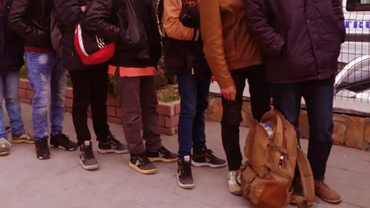 Türkleri de ilgilendiriyor! İspanya'dan 500 bin kişiye çalışma izni