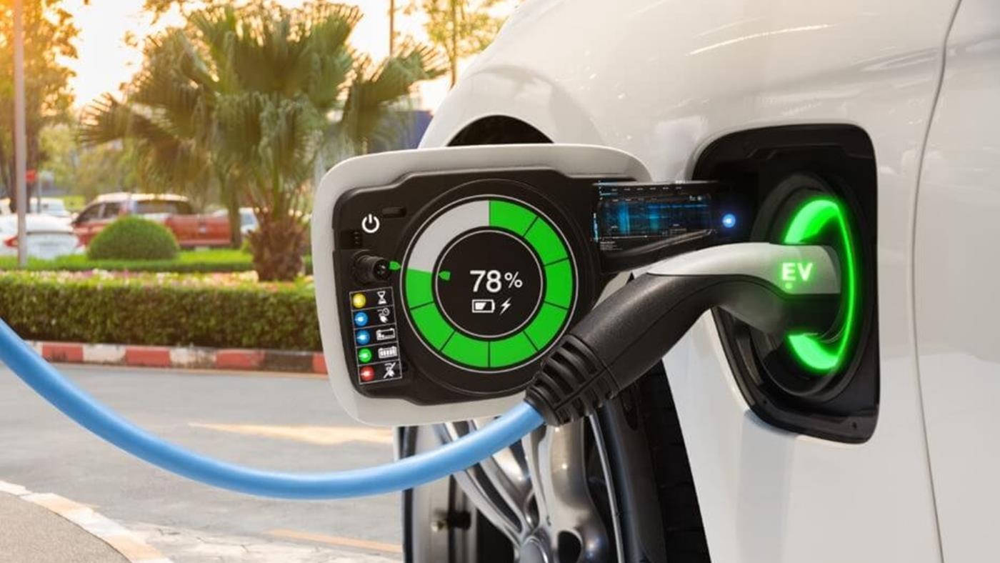 Çin, elektrikli otomobillere zorunlu enerji standardı getiriyor