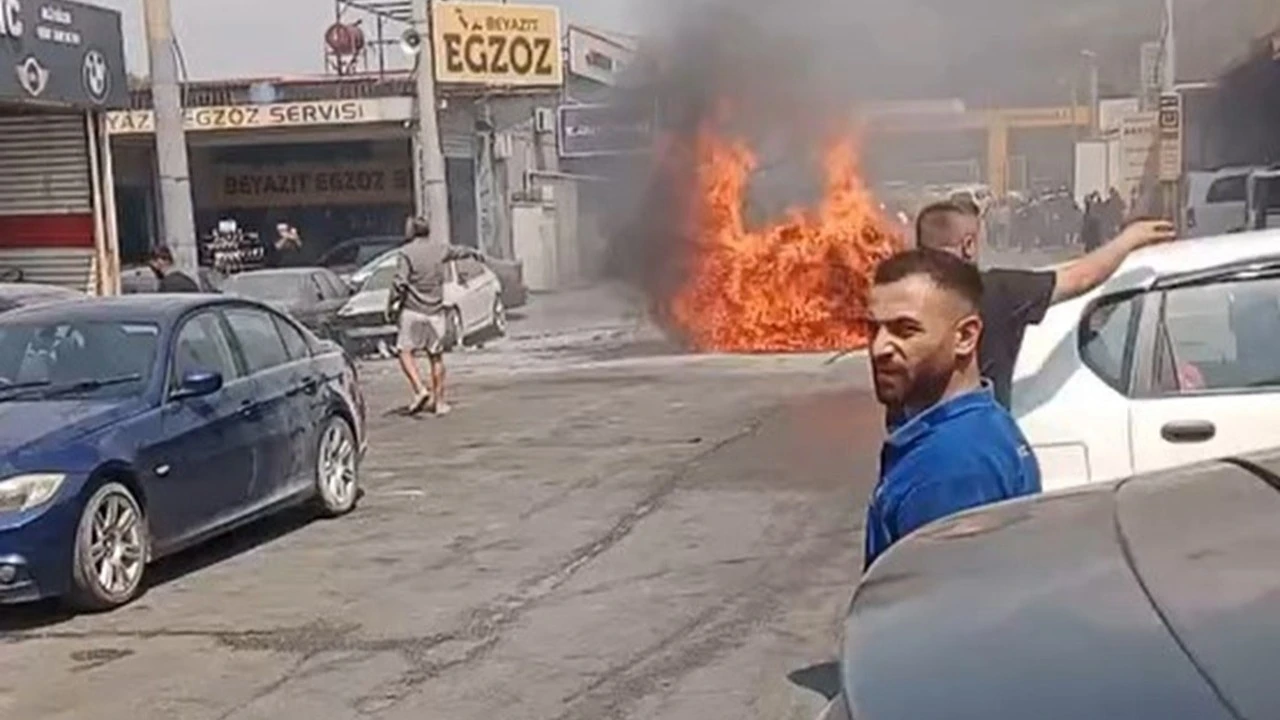 İzmir'de Jaguar marka elektrikli araç kendi kendine alev aldı!