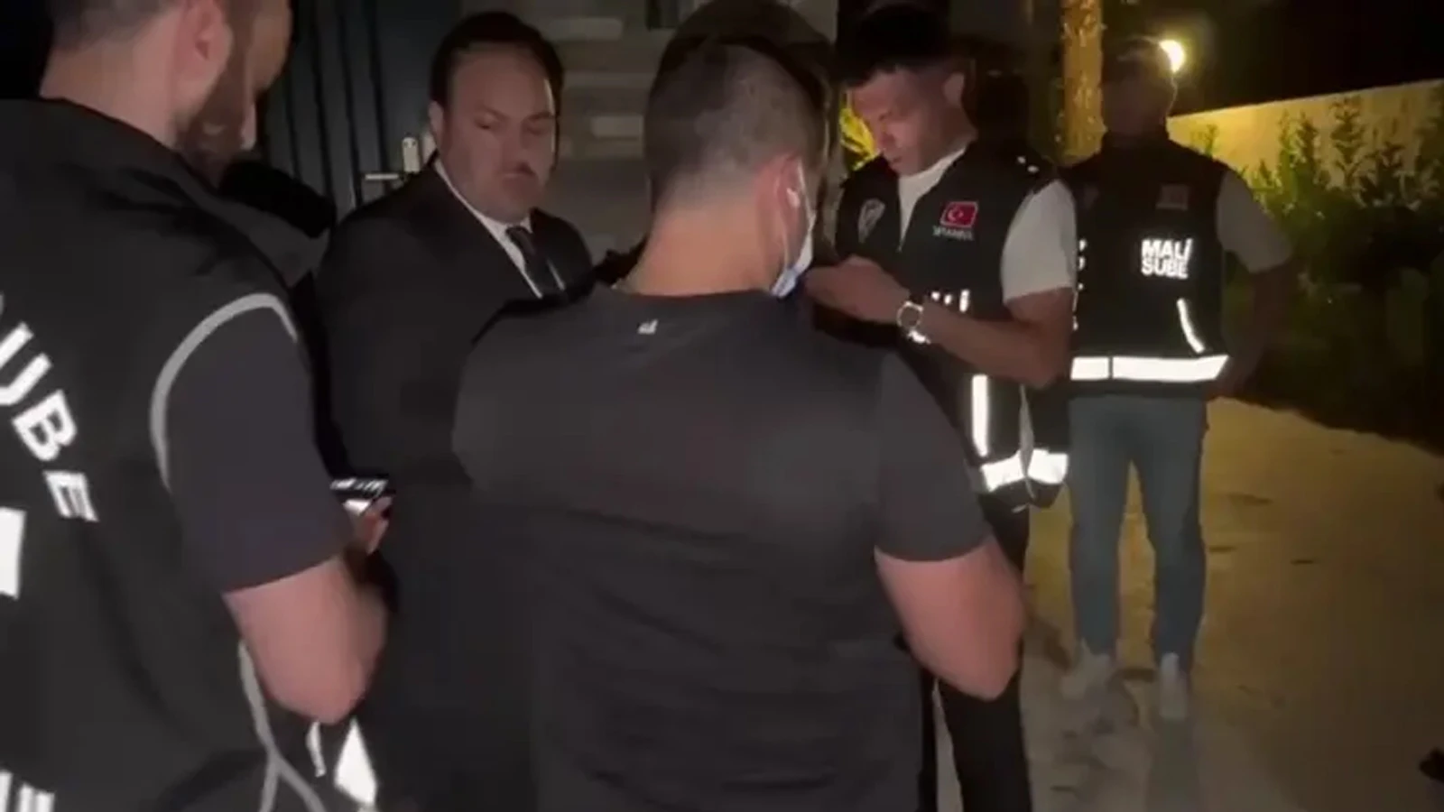 Görüntüler ortaya çıktı: Alihan Kuriş böyle gözaltına alınmış!