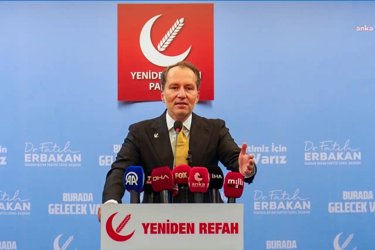 Erbakan'dan Fon Vurgunu Eleştirisi: Kendinize Zaman Kazanıyor Ama Türkiye’ye Kaybettiriyorsunuz
