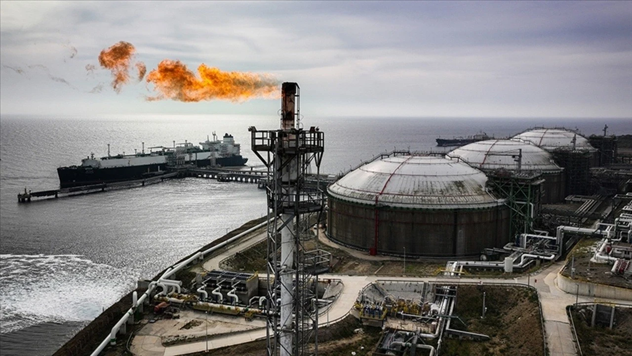 Avrupa'da gaz fiyatları gerilimle yükseldi