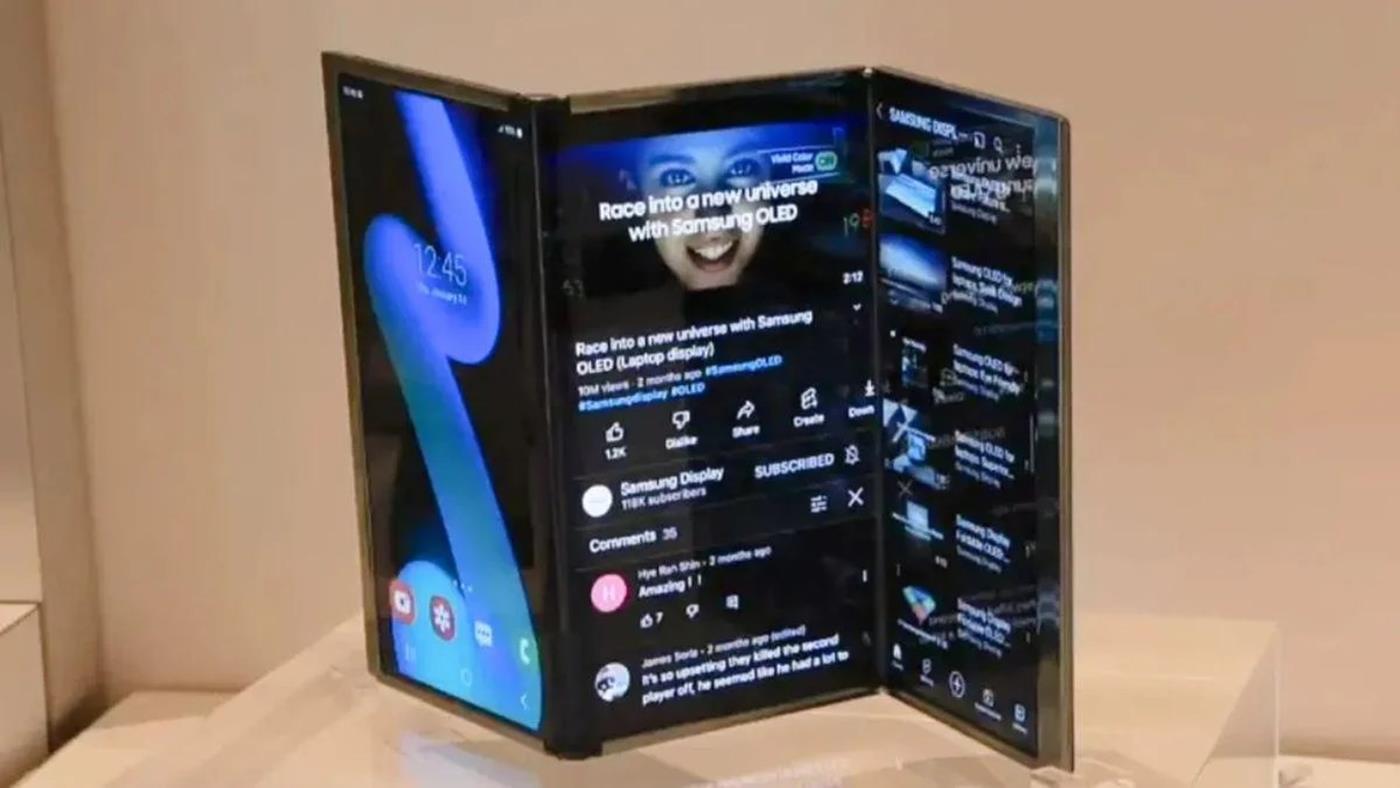 Samsung'un üçe katlanan telefonu bu yıl sonunda geliyor