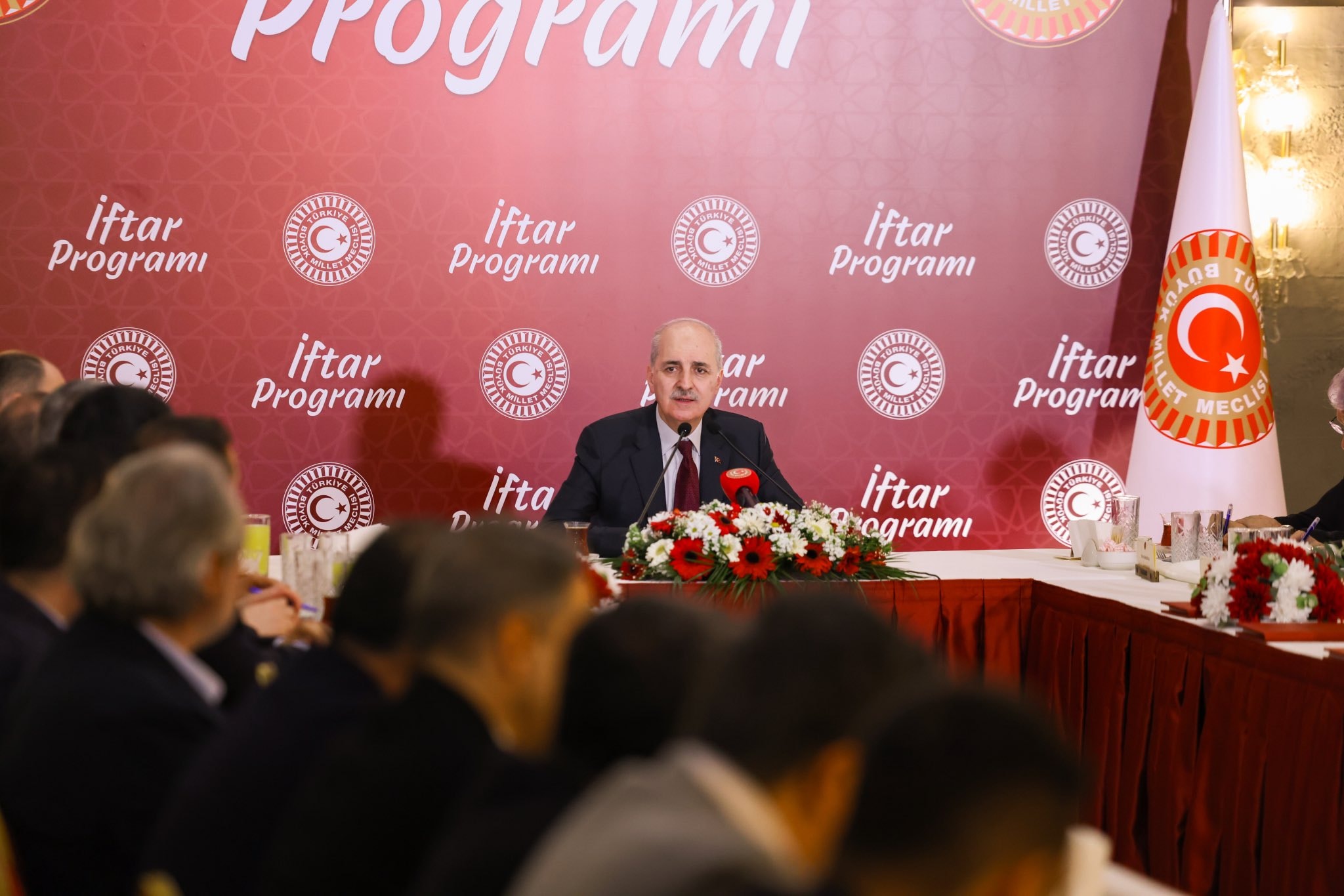 Numan Kurtulmuş yasal düzenleme için tarih verdi