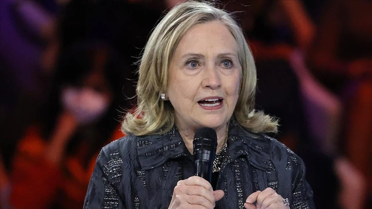 Hillary Clinton'dan Trump yönetimine Epstein eleştirisi