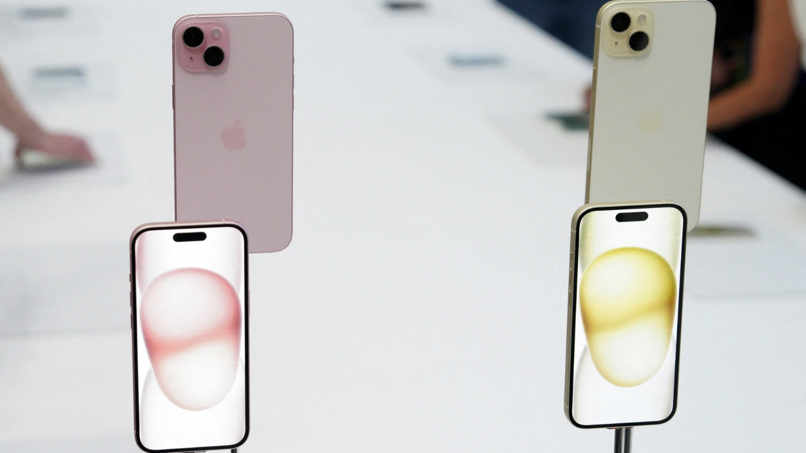 Apple'dan zam! Pro Max'in fiyatı 10 bin lira arttı!