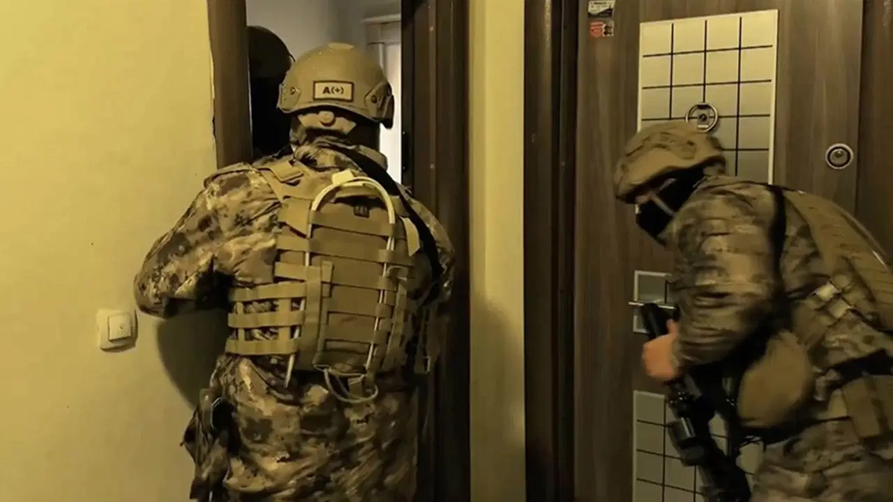 Süleymancılara 12 İlde Operasyon: 44 Adrese Baskın, 22 Gözaltı!