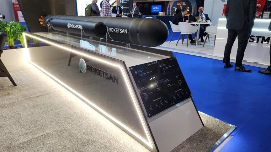 ROKETSAN yeni nesil su altı sistemlerini Londra'da sergiliyor