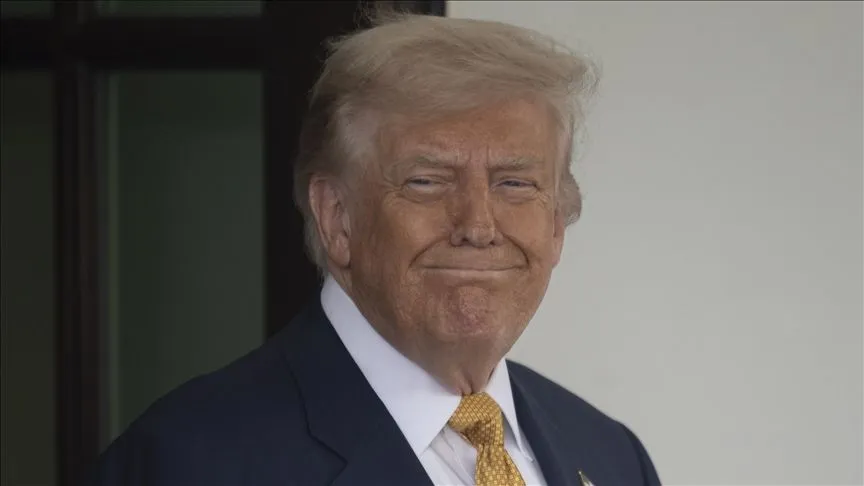 Trump, Musk ve şirketlerini "yok edeceği" iddialarını yalanladı