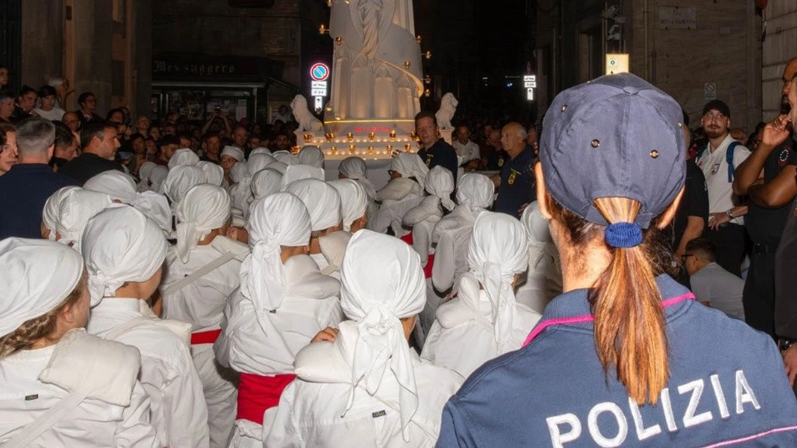 İtalya’da iki Türk, festivalde saldırı gerçekleştireceği şüphesiyle tutuklandı