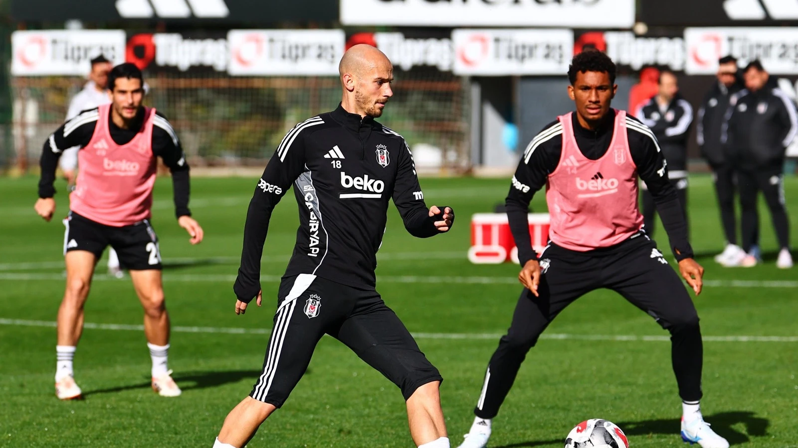 Beşiktaş'ta Trabzonspor maçı hazırlıkları devam etti