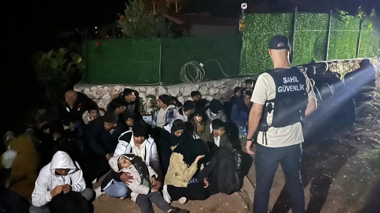 Fethiye’de 17’si çocuk 36 düzensiz göçmen yakalandı