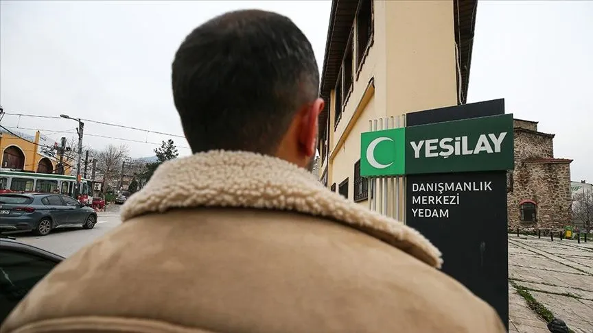 Ömrünün yarısını karartan kumar bağımlılığından Yeşilay sayesinde kurtuldu