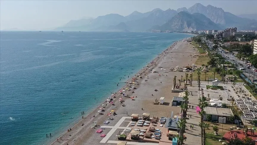 Ruslar "Vatan Savunucuları Günü" tatilinde Türkiye'yi tercih ediyor