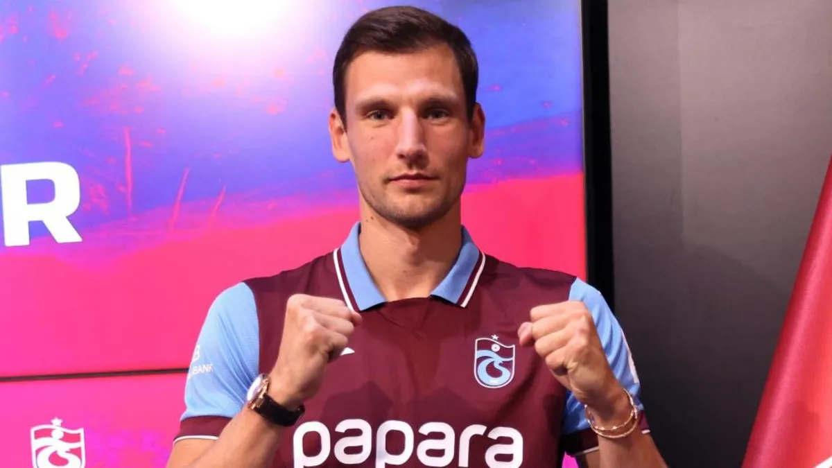 Trabzonspor Borna Barisic'in sözleşmesini feshetti