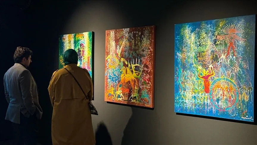 Ressam Rauf Tuncer'in "Otağ" sergisi Fatih'te açıldı