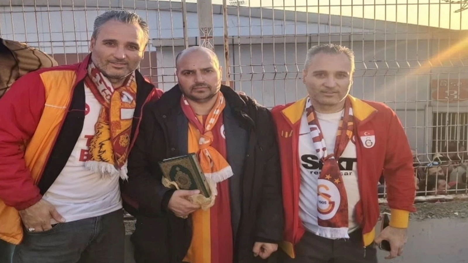 Galatasaray tribünlerine Kuran-ı Kerim ile gitmesiyle tanınan Mehmet öldü