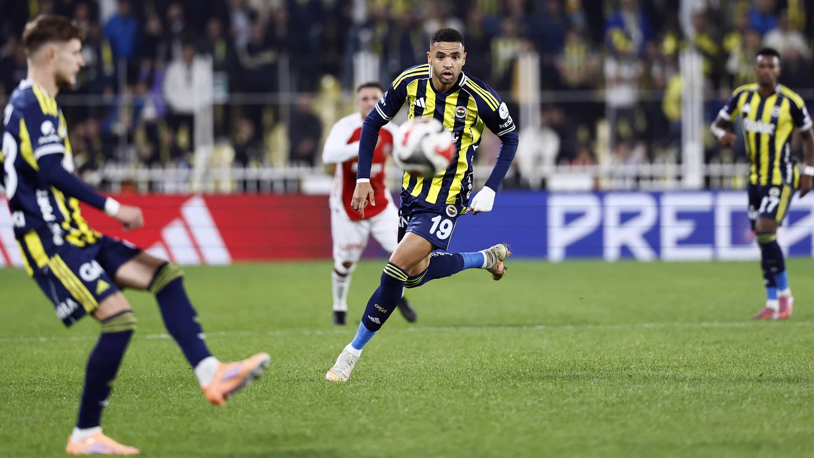 Fenerbahçe-Karagümrük maçının VAR kayıtları açıklandı!