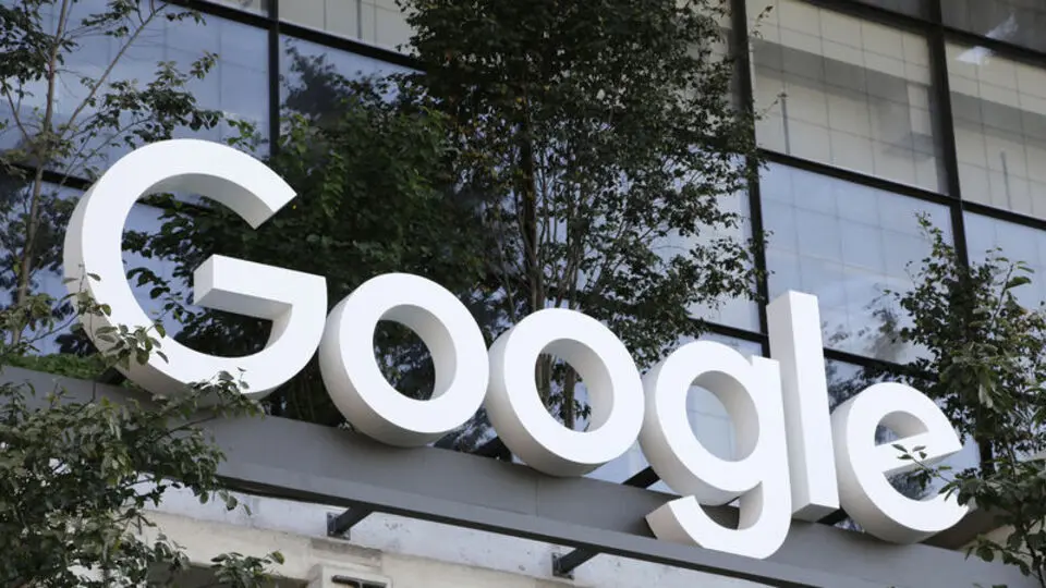 AB'den Google'a yaklaşık 3 milyar euro reklam cezası