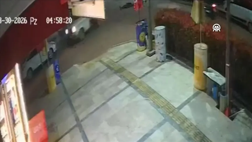Manisa'da kamyonetle çarpışan motosikletin sürücüsü öldü