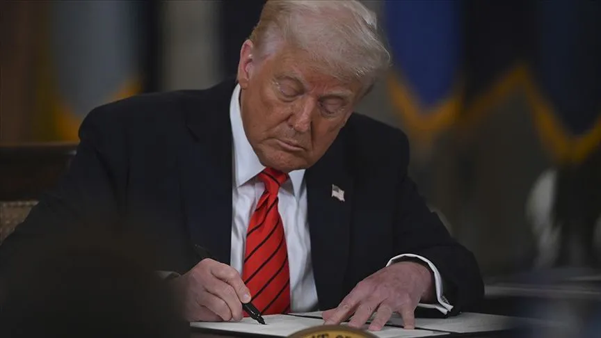Trump'ın imzaladığı başkanlık kararnameleri ilk dönemindeki toplam sayıyı geride bıraktı