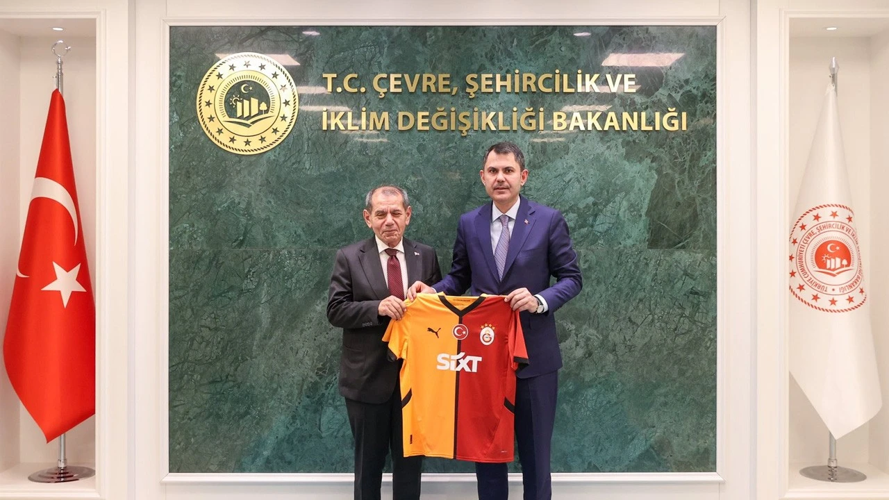 Bakan Kurum, Galatasaray Kulübü Başkanı Özbek'i kabul etti