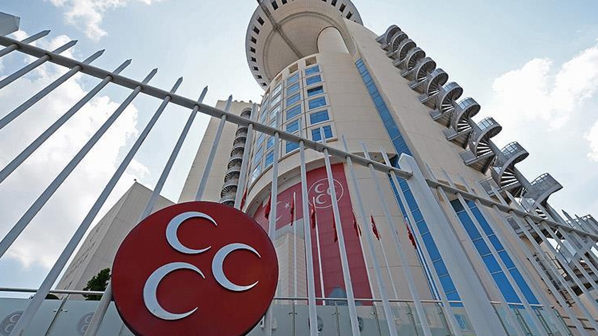 Bir MHP teşkilatı için daha fesih kararı