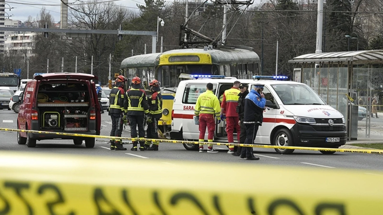 Saraybosna’da tramvay faciası: Ölü ve yaralılar var