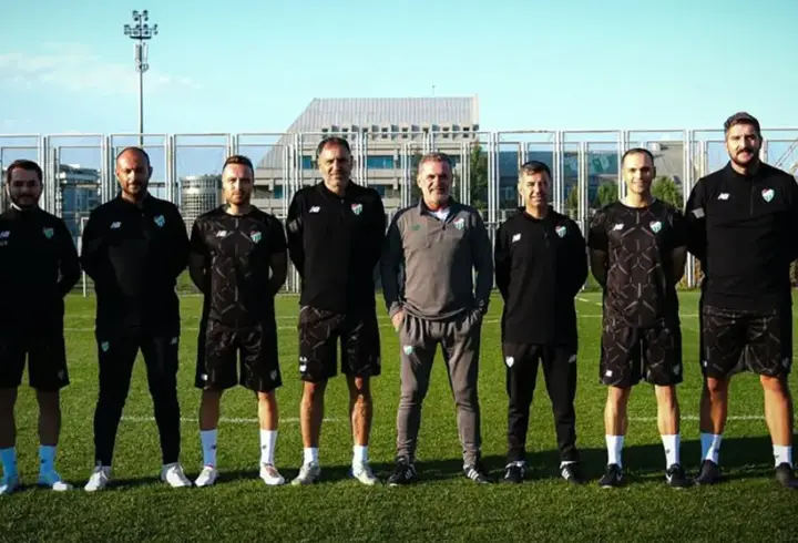 Bursaspor, Tahsin Tam’ın ekibini duyurdu