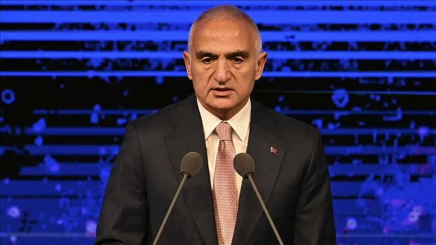 Bakan Ersoy: 92 'Yaşayan İnsan Hazinesi' ilan etmiş bulunuyoruz