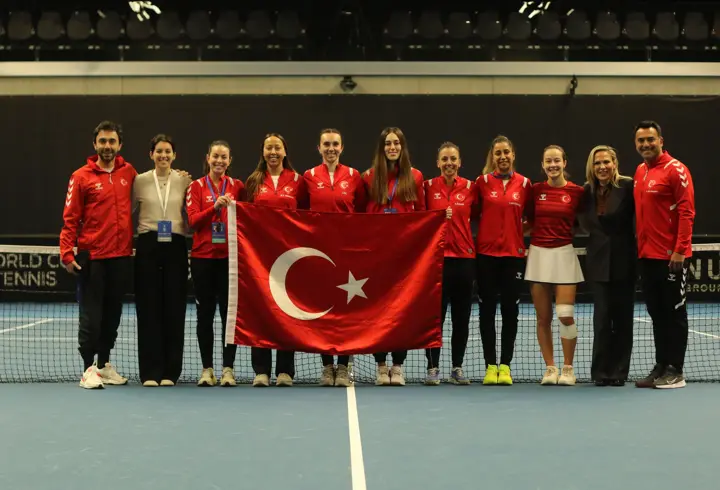 A Milli Kadın Tenis Takımı Fransa’yı 2-1 mağlup etti