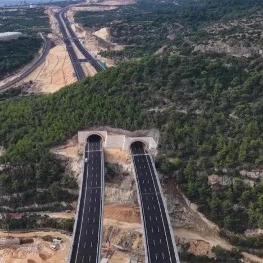 Sürücülere Büyük Müjde: 2,5 Saatlik Yol 18 Dakikaya Düşecek