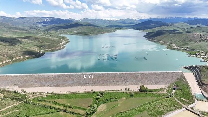 Bayburt'taki Demirözü Barajı'nda doluluk yüzde 100'e ulaştı