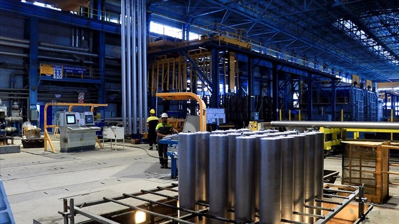 Goldman Sachs'tan alüminyum fiyatı tahmini: 2026'da düşüş bekleniyor