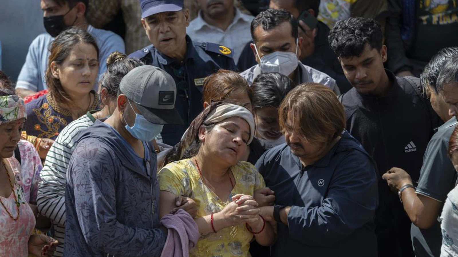 Sosyal medya protestoları! Nepal'de can kaybı artıyor