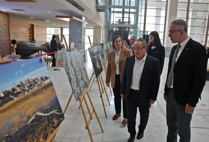 Büyükşehirde iklim değişikliği fotoğraf sergisi açıldı