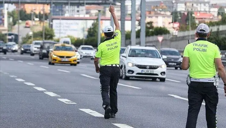 İstanbul'da Yarın 3 İlçede Bazı Yollar Trafiğe Kapatılacak